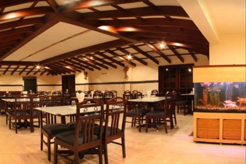Hotel Ram International Pondicherry Bagian luar foto