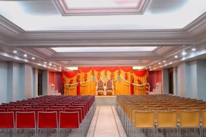 Hotel Ram International Pondicherry Bagian luar foto