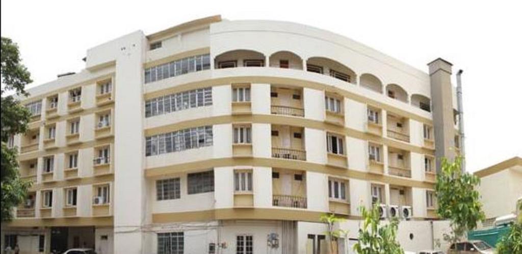 Hotel Ram International Pondicherry Bagian luar foto